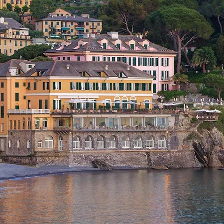 Cenobio Dei Dogi 4* Camogli