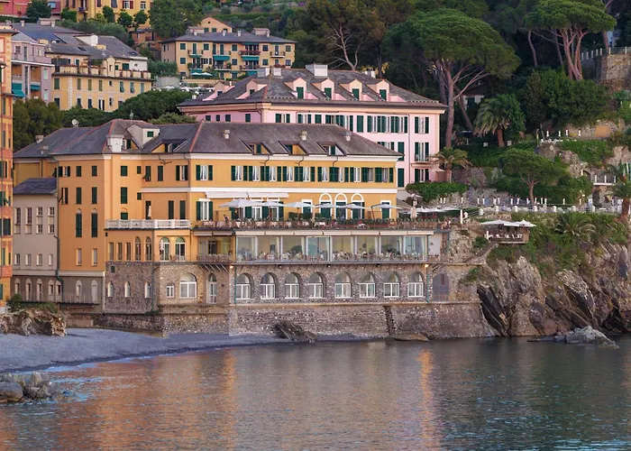 Cenobio Dei Dogi 4* Camogli