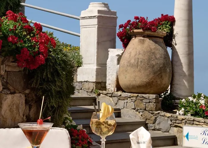 Cenobio Dei Dogi Camogli