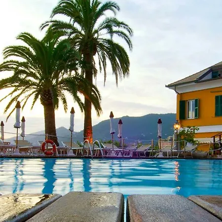 Hotel Cenobio Dei Dogi 4*